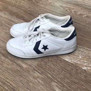 Women’s converse